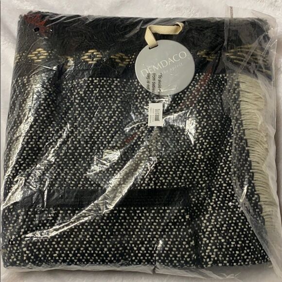 DEMDACO - Pocket Stole / Wrap - Picture 8 of 11